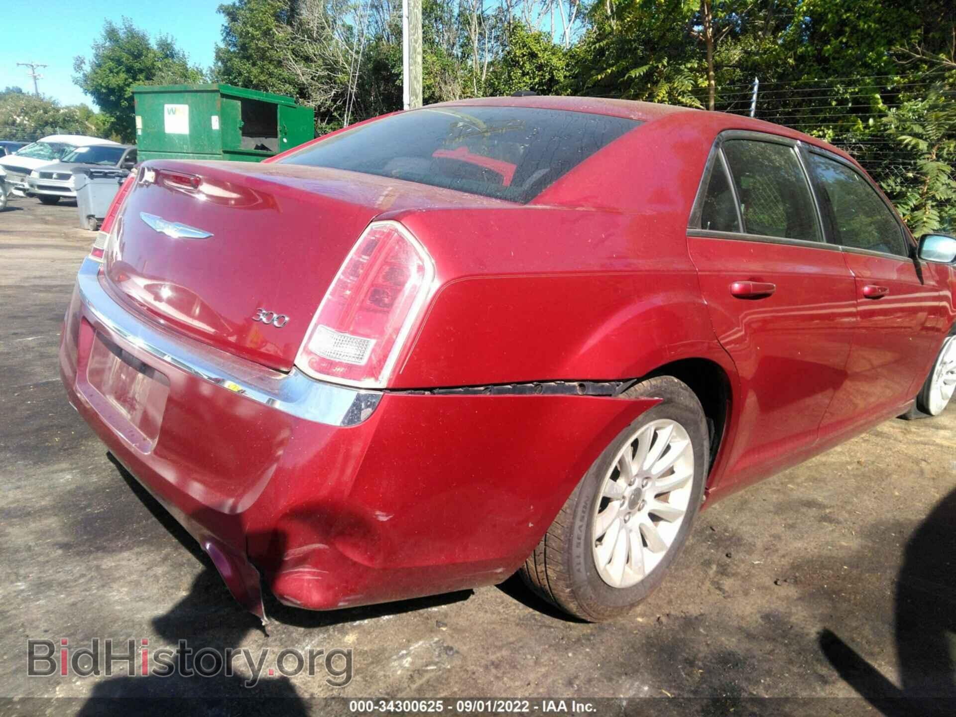 2012 CHRYSLER 300 - VIN: 2C3CCAAG7CH312889 - Photo 6