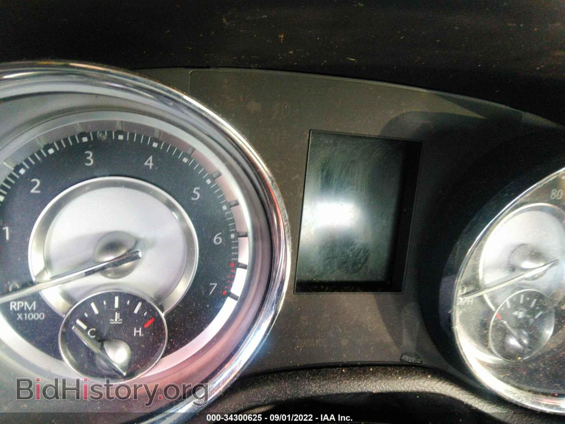 2012 CHRYSLER 300 - VIN: 2C3CCAAG7CH312889 - Photo 7