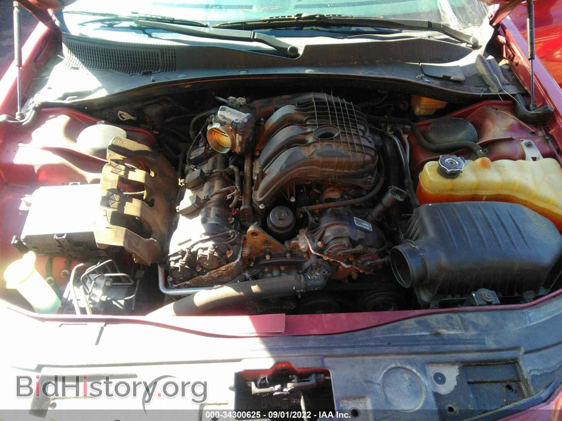 2012 CHRYSLER 300 - VIN: 2C3CCAAG7CH312889 - Photo 10