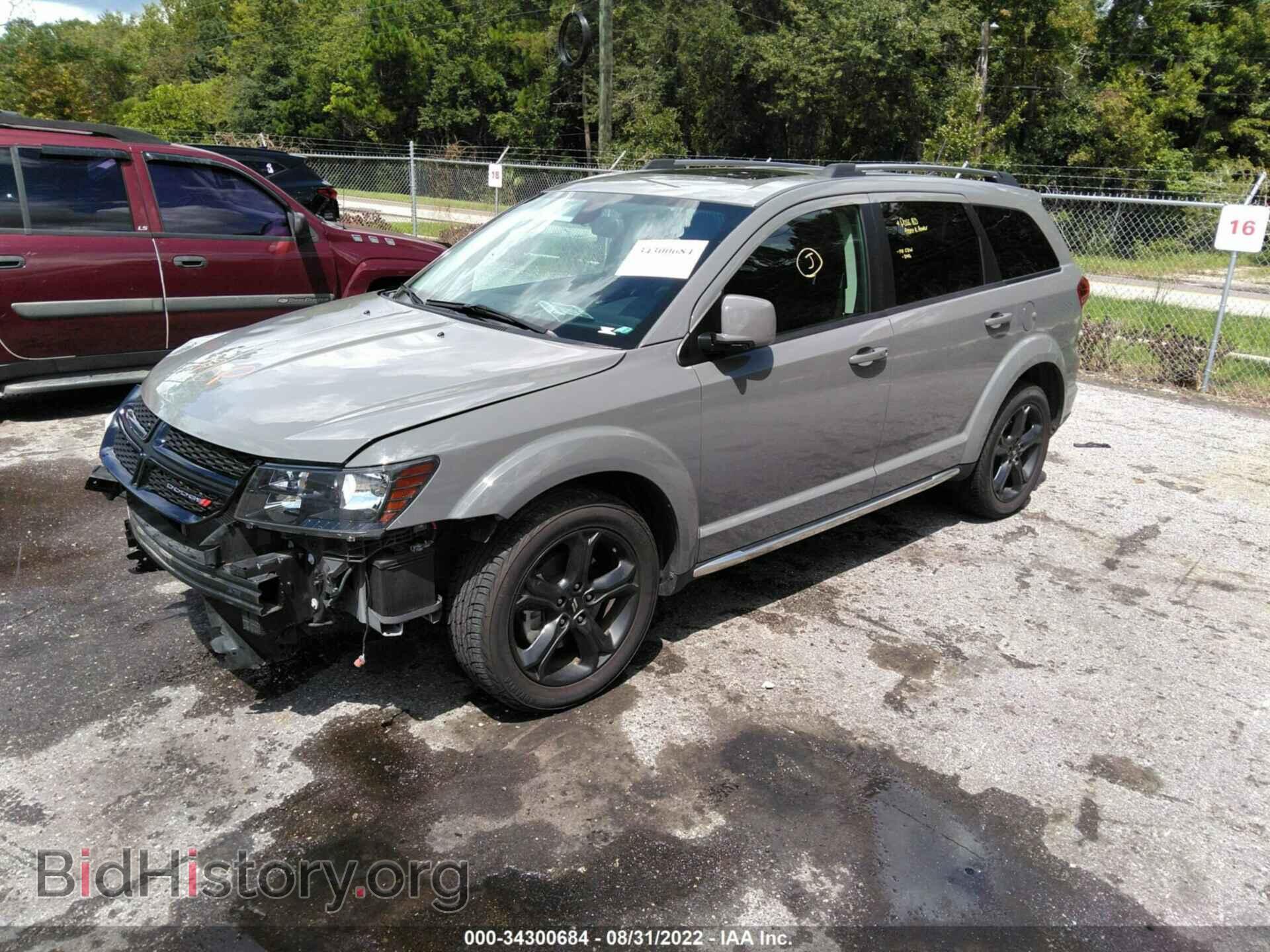 2020 DODGE JOURNEY - VIN: 3C4PDCGB2LT273007 - Фото 2