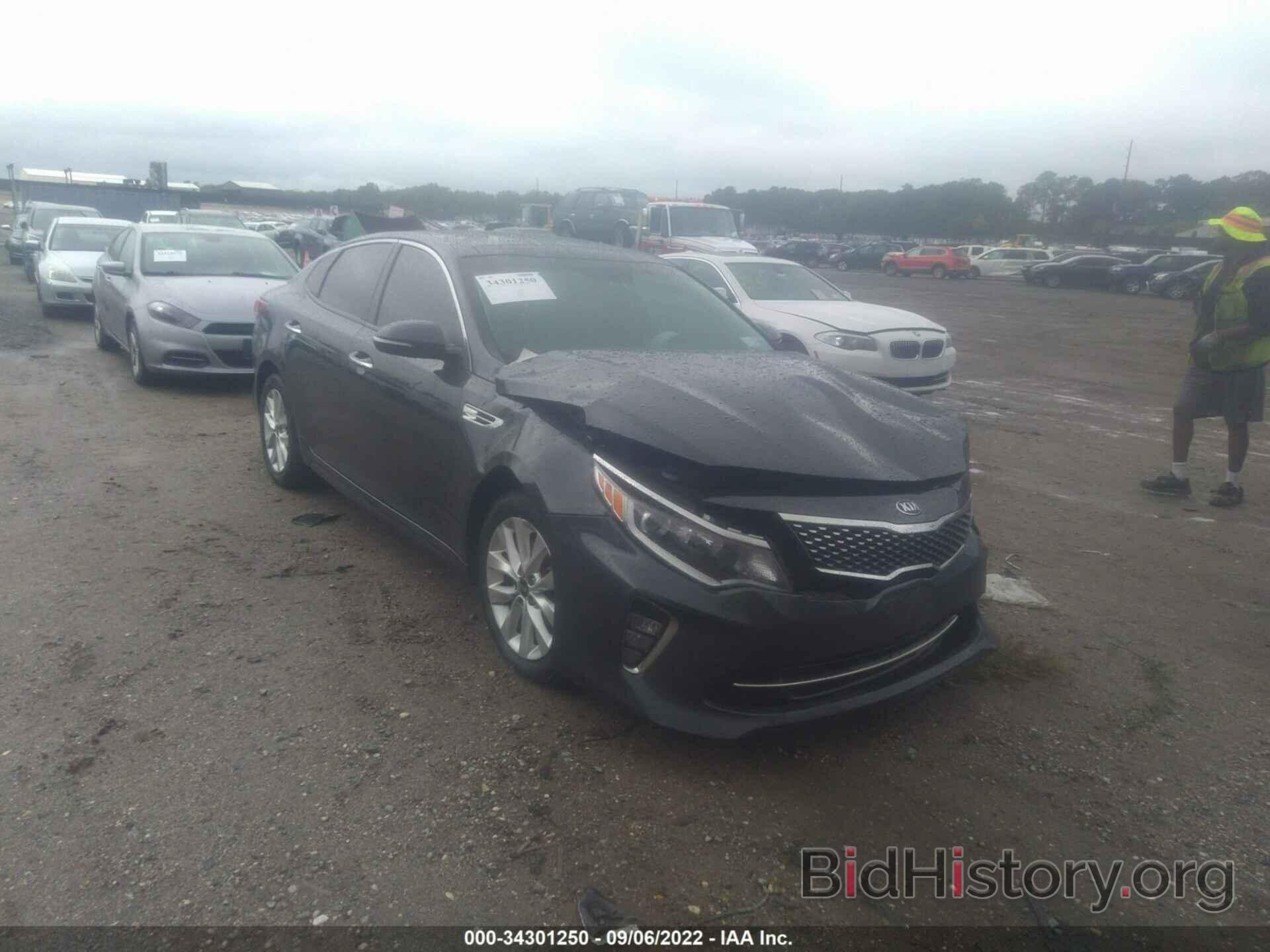 Photo 5XXGT4L3XJG220801 - KIA OPTIMA 2018