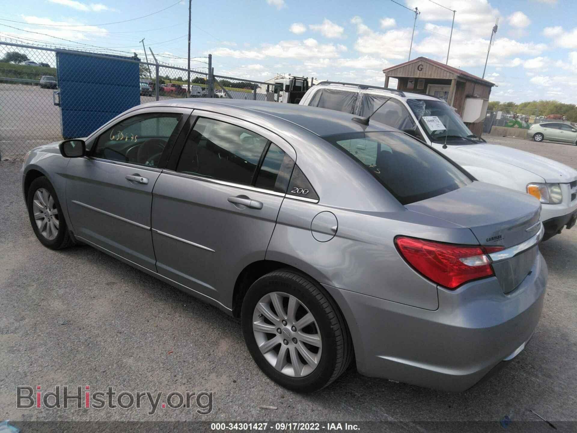 2013 CHRYSLER 200 - VIN: 1C3CCBBB9DN635875 - Photo 3