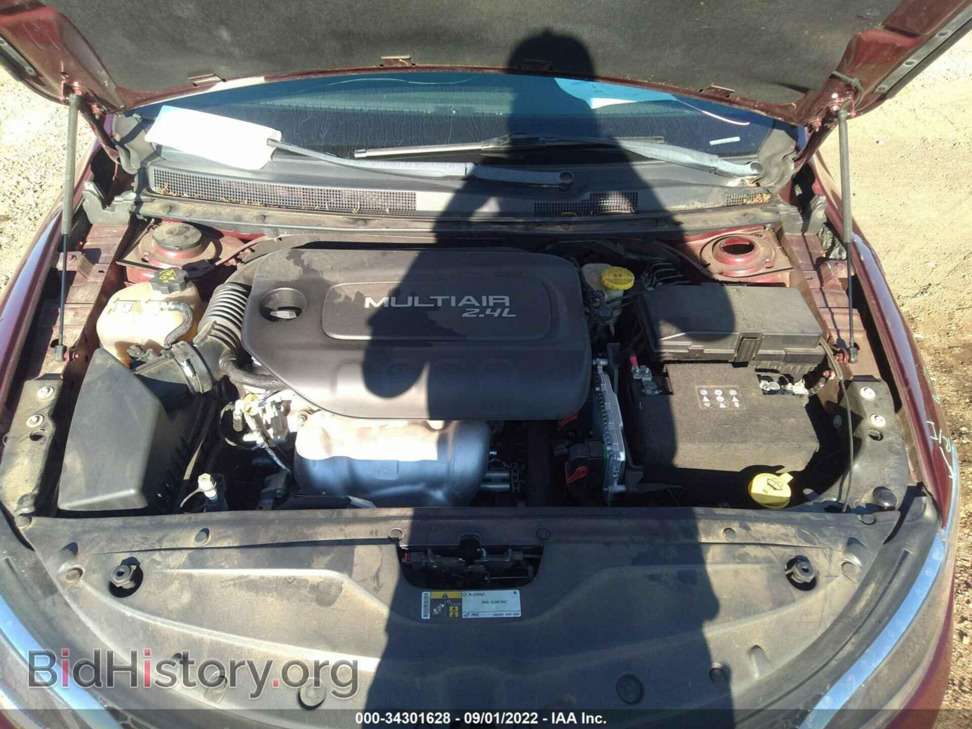 2017 CHRYSLER 200 - VIN: 1C3CCCAB8HN510444 - Фото 10