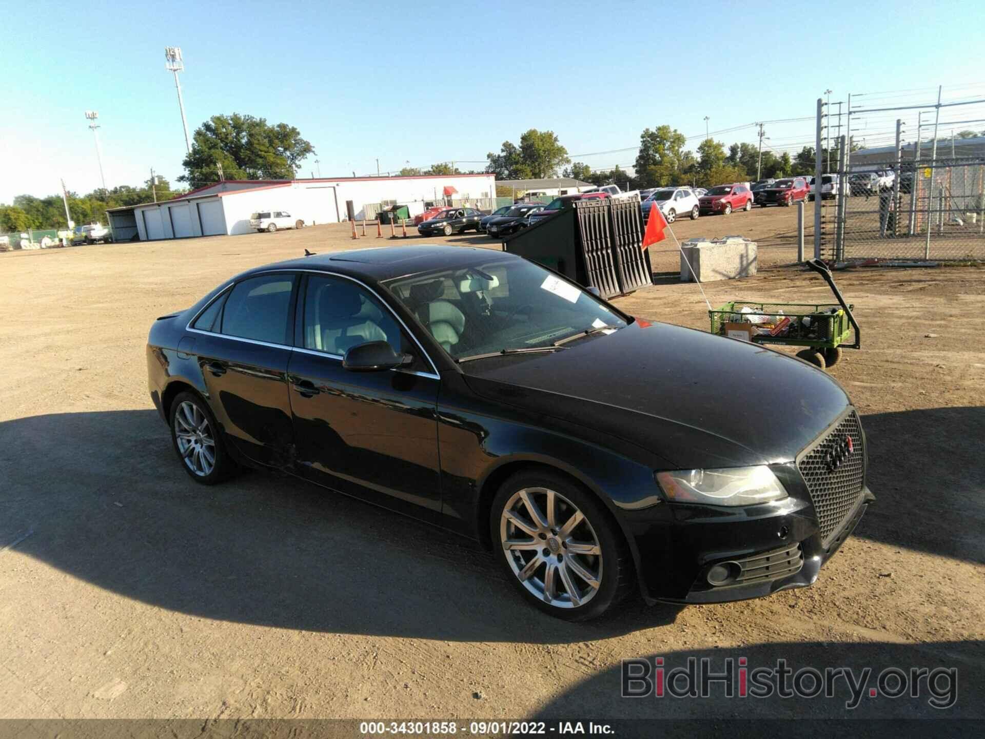 Photo WAUEFAFL4AN040689 - AUDI A4 2010