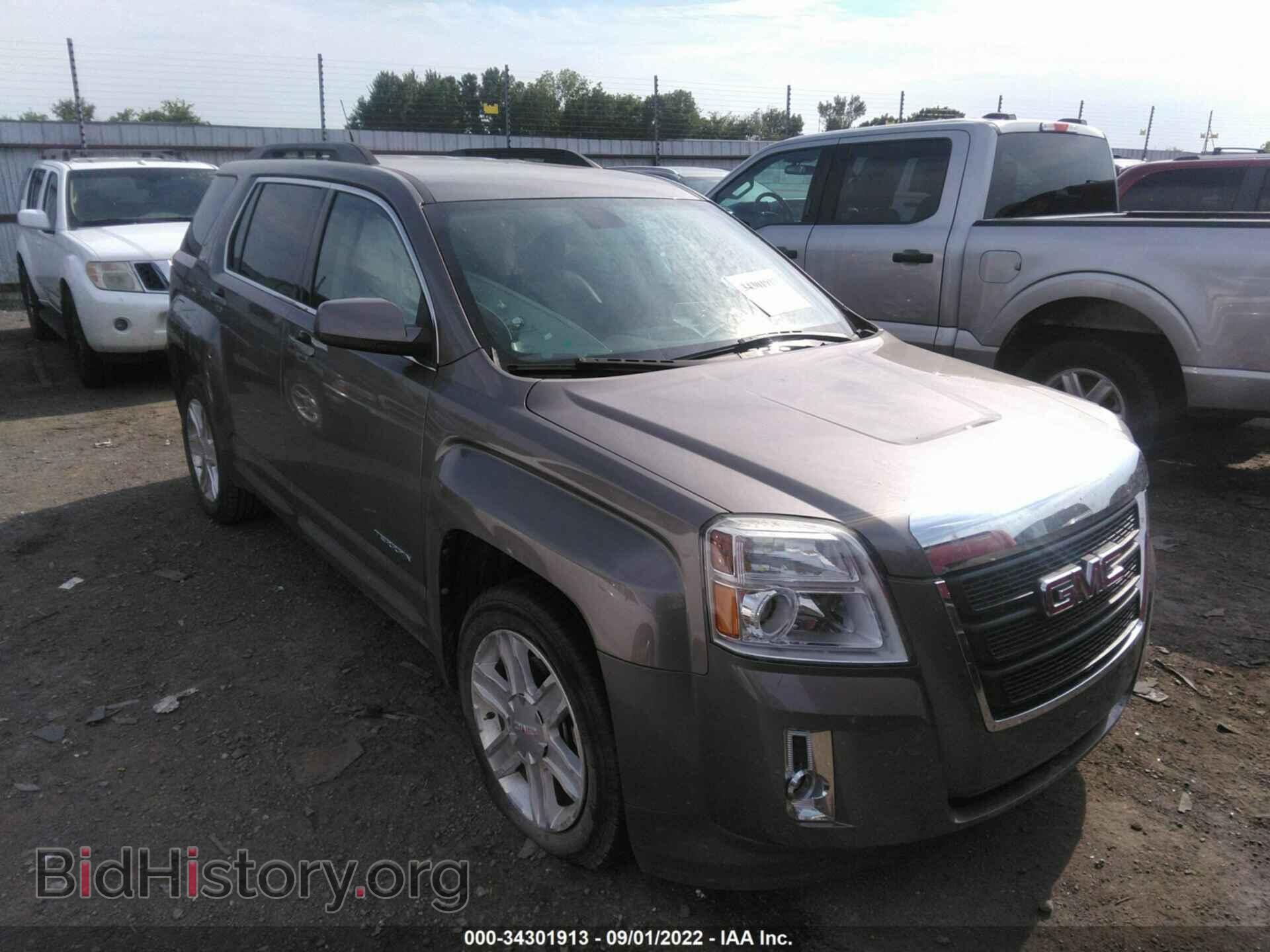 Фотография 2CTALUEC1B6248861 - GMC TERRAIN 2011