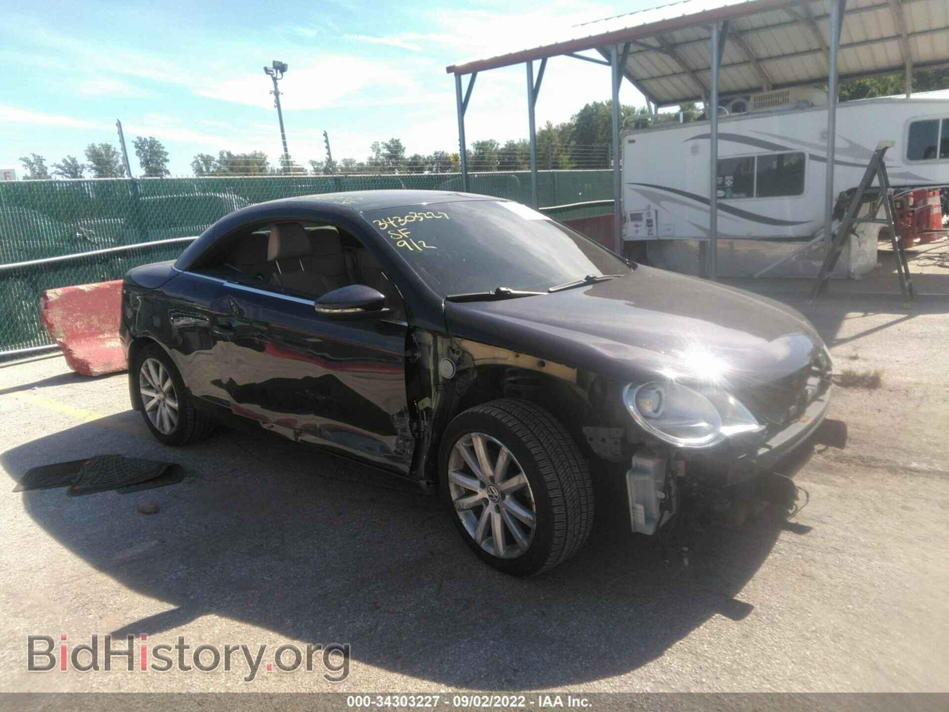 Photo WVWBA71FX9V009905 - VOLKSWAGEN EOS 2009