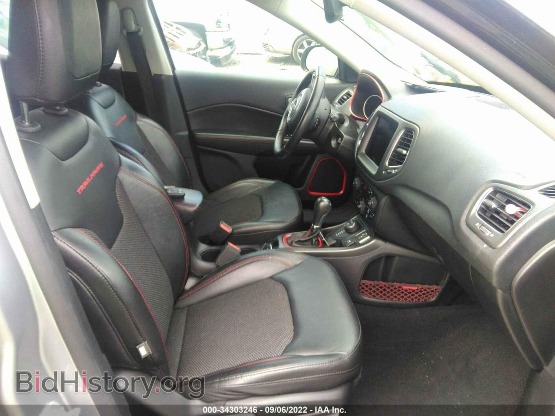 2020 JEEP COMPASS - VIN: 3C4NJDDB0LT184272 - Фото 5
