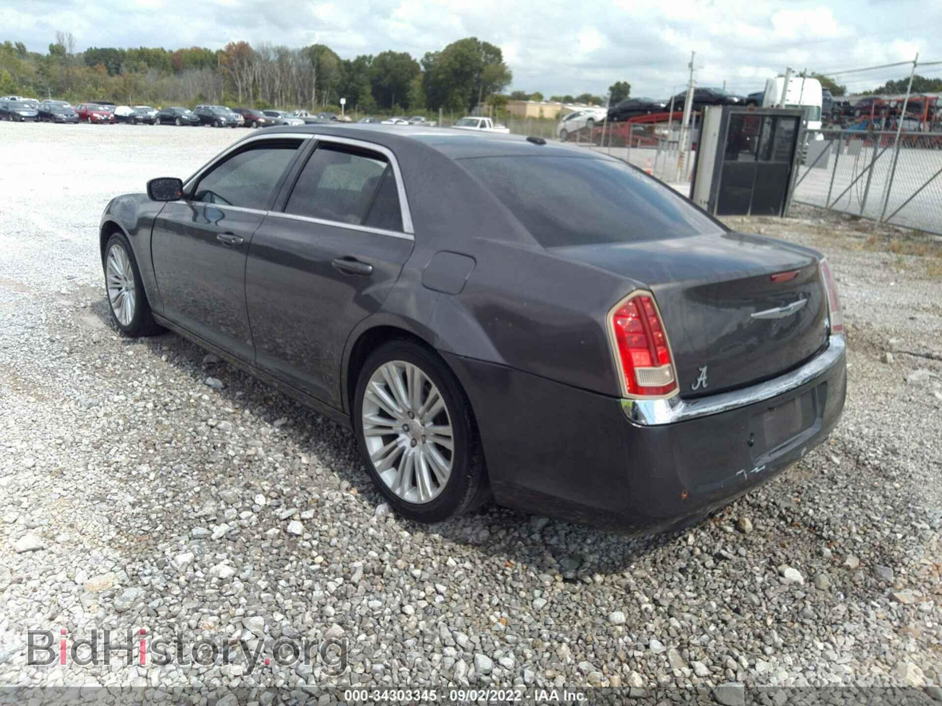2013 CHRYSLER 300 - VIN: 2C3CCAAG3DH543189 - Фото 3