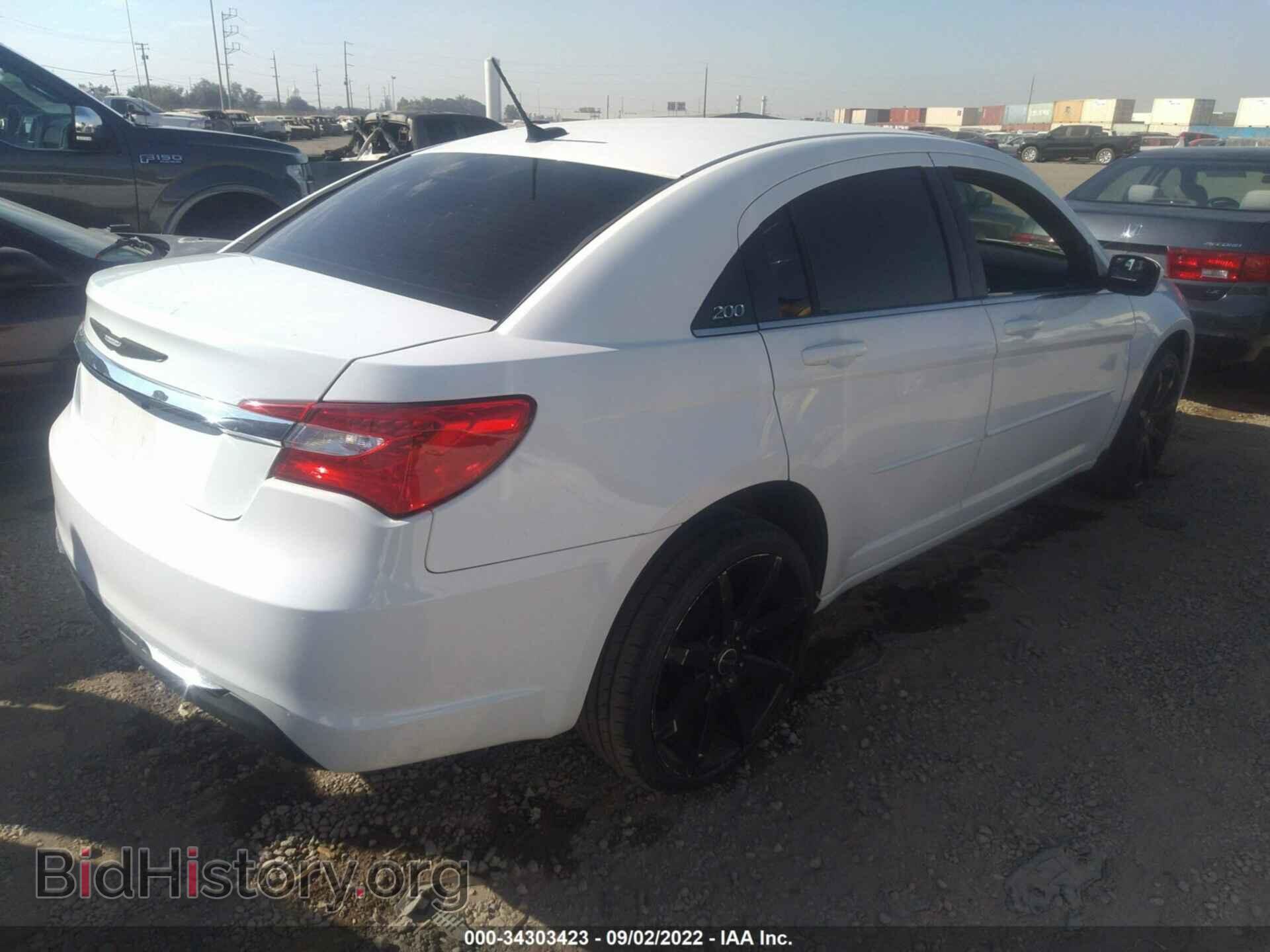 2012 CHRYSLER 200 - VIN: 1C3CCBAB5CN271454 - Фото 4