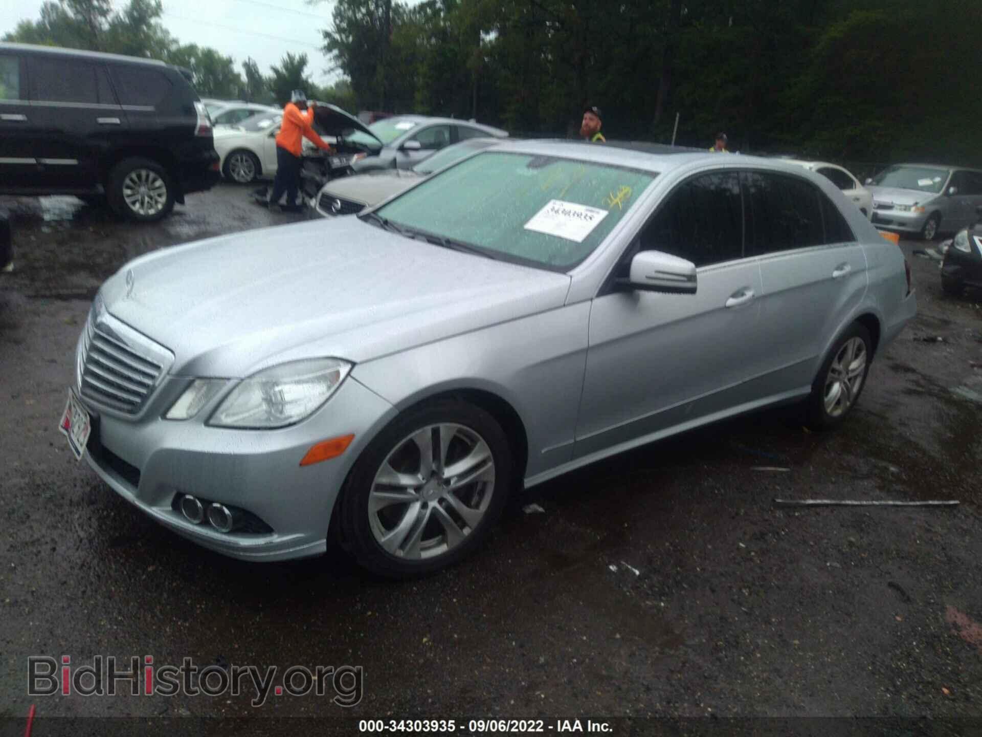 2011 MERCEDES-BENZ E-CLASS - VIN: WDDHF8HB2BA434929 - Фото 2