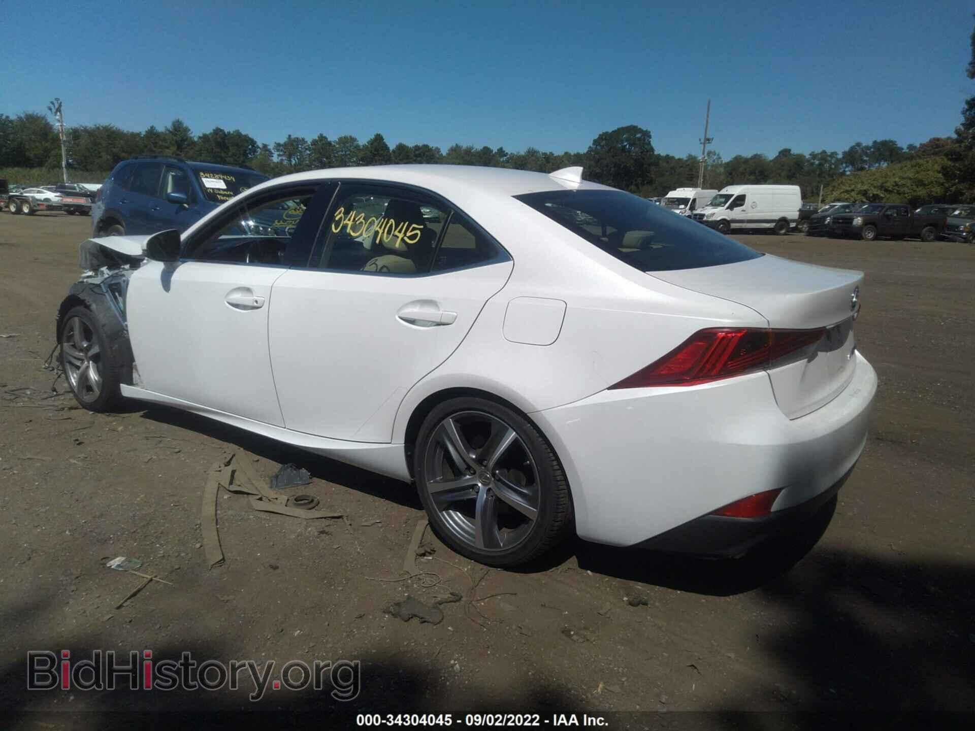 2018 LEXUS IS - VIN: JTHC81D23J5028062 - Фото 3