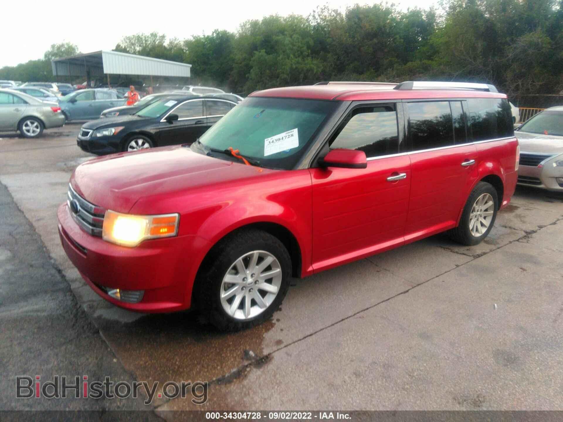 2011 FORD FLEX - VIN: 2FMGK5CCXBBD33556 - Фото 2