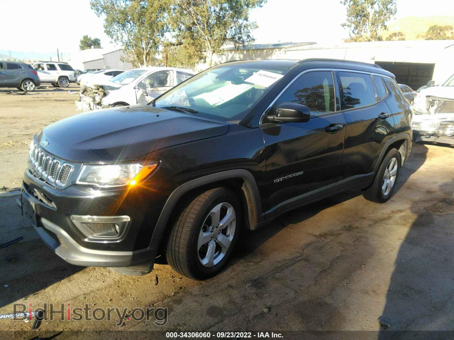 2017 JEEP COMPASS - VIN: 3C4NJCBBXHT611445 - Фото 2