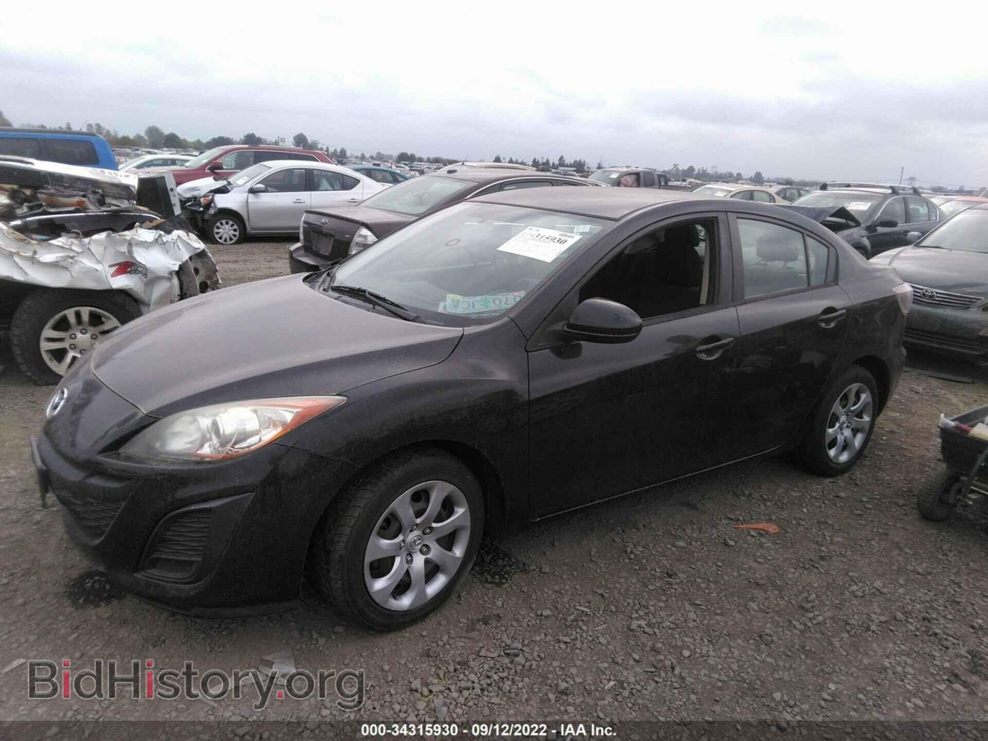 2011 MAZDA MAZDA3 - VIN: JM1BL1UG2B1496526 - Фото 2
