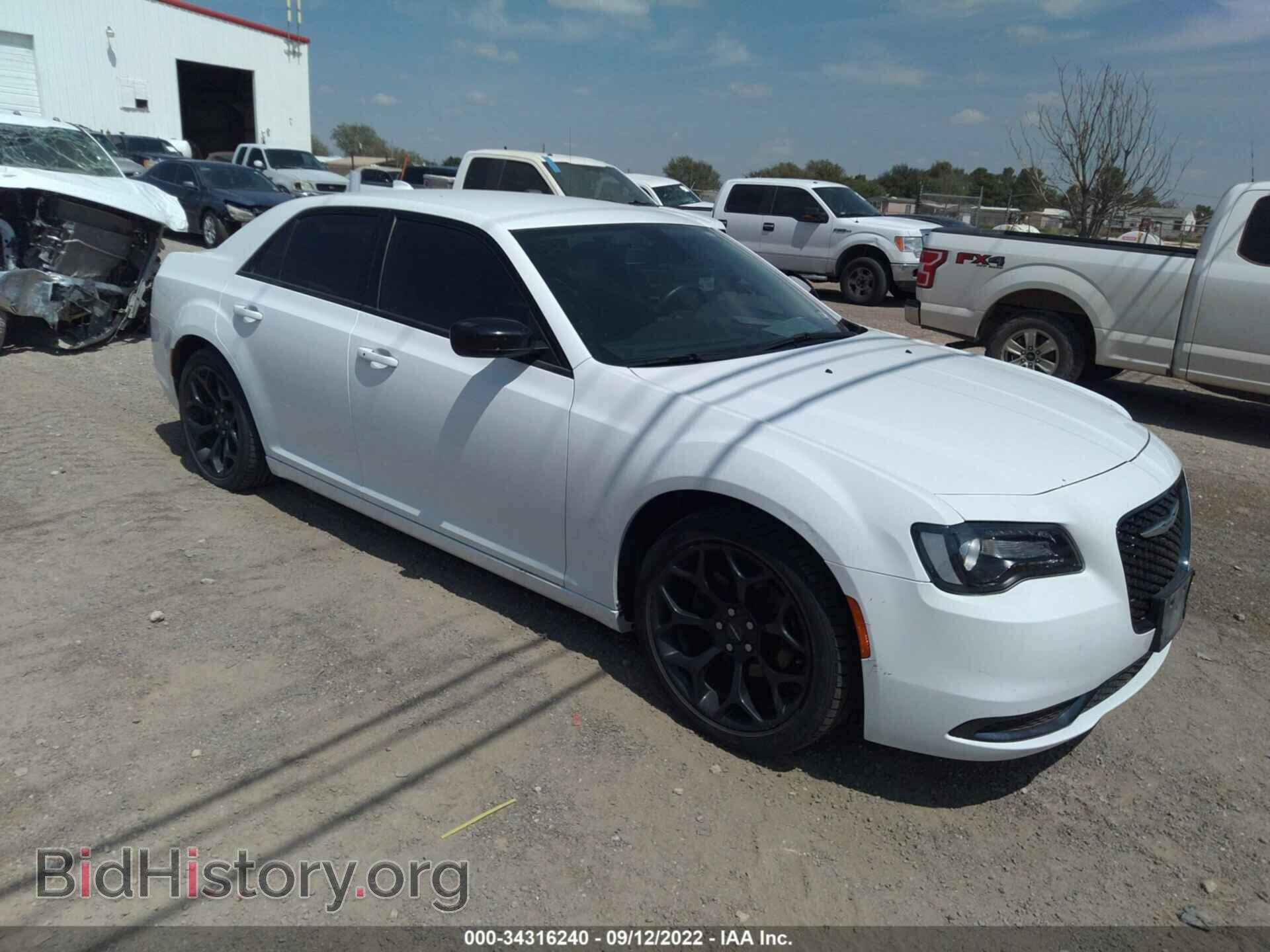 Photo 2C3CCAAG2KH610166 - CHRYSLER 300 2019