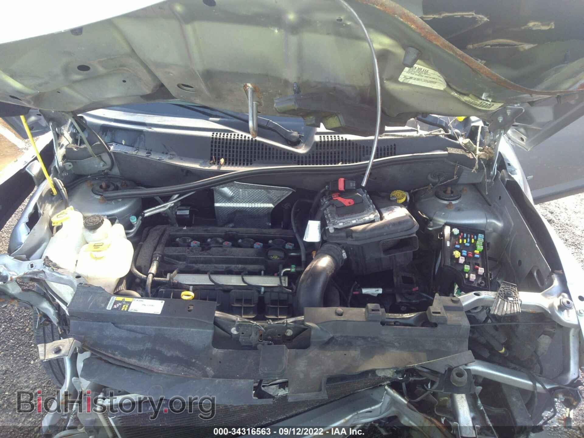 2016 JEEP COMPASS - VIN: 1C4NJCBA4GD560875 - Фото 10