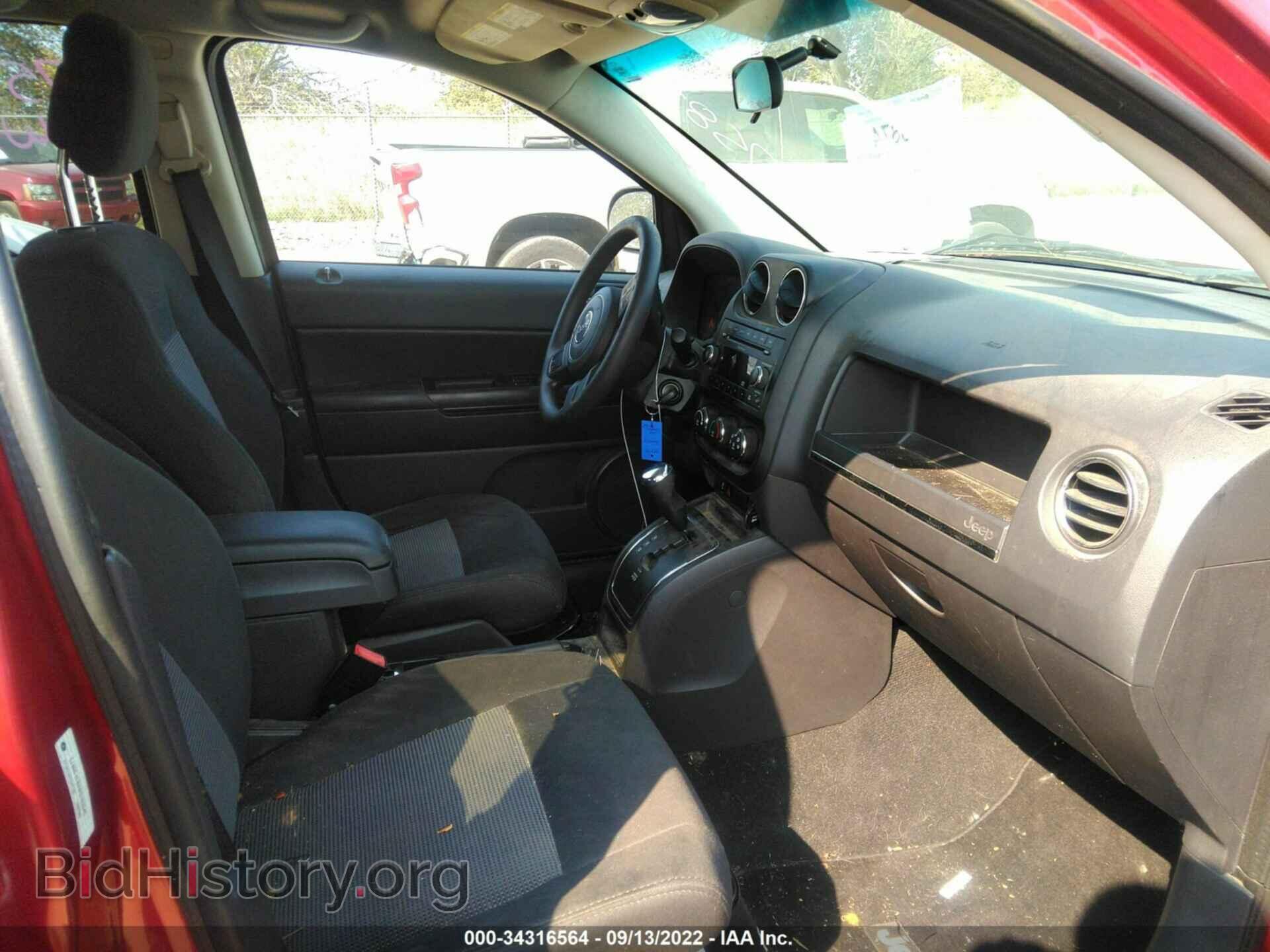 2011 JEEP COMPASS - VIN: 1J4NF1FBXBD163943 - Фото 5