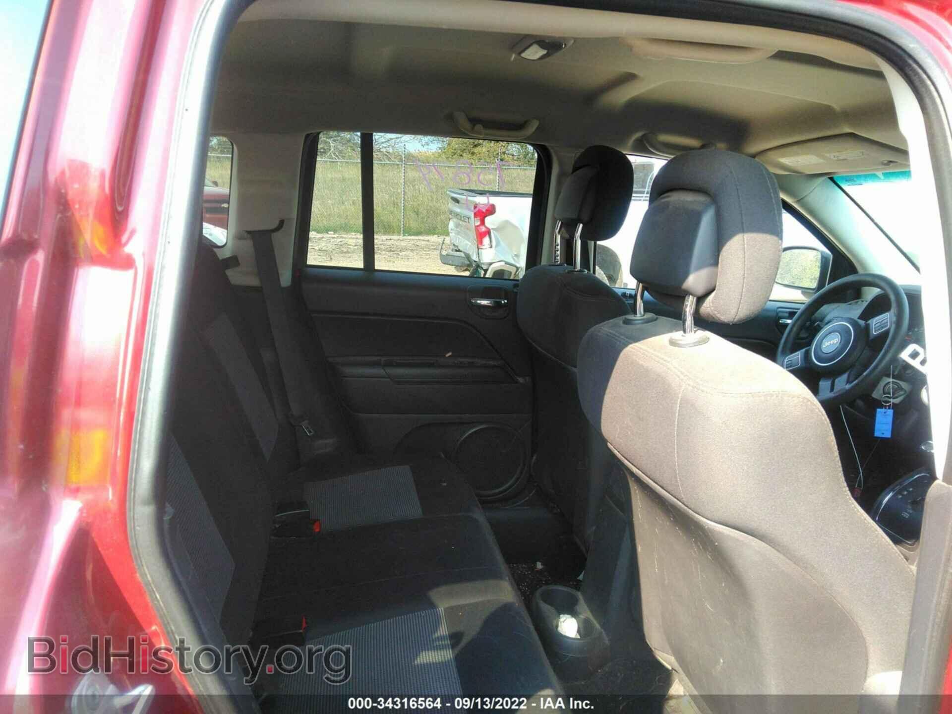 2011 JEEP COMPASS - VIN: 1J4NF1FBXBD163943 - Фото 8