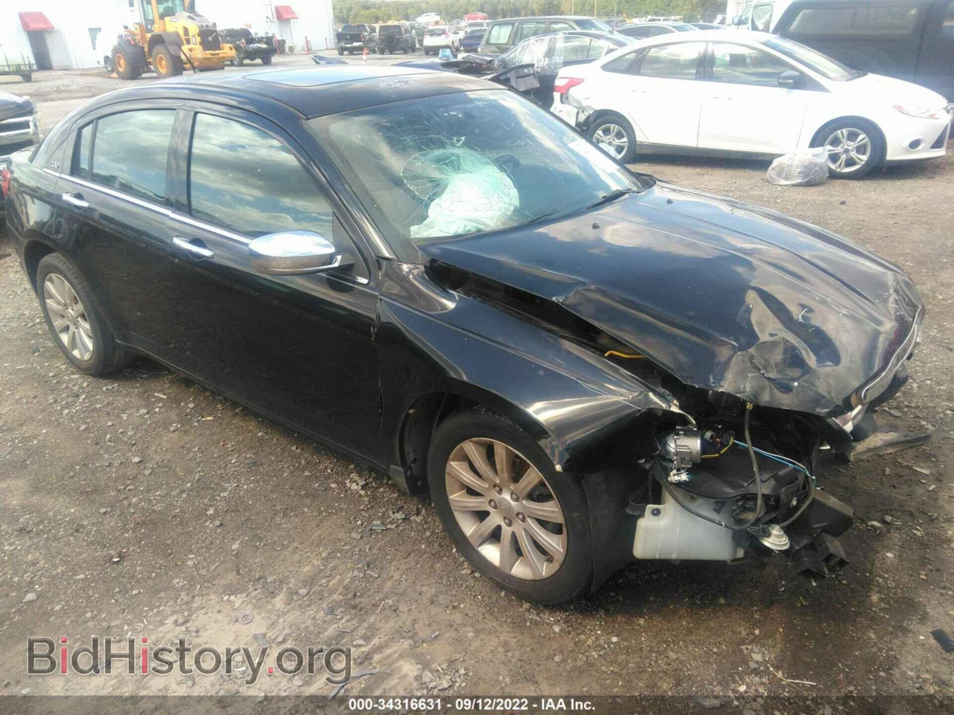 Photo 1C3CCBCG8DN511073 - CHRYSLER 200 2013