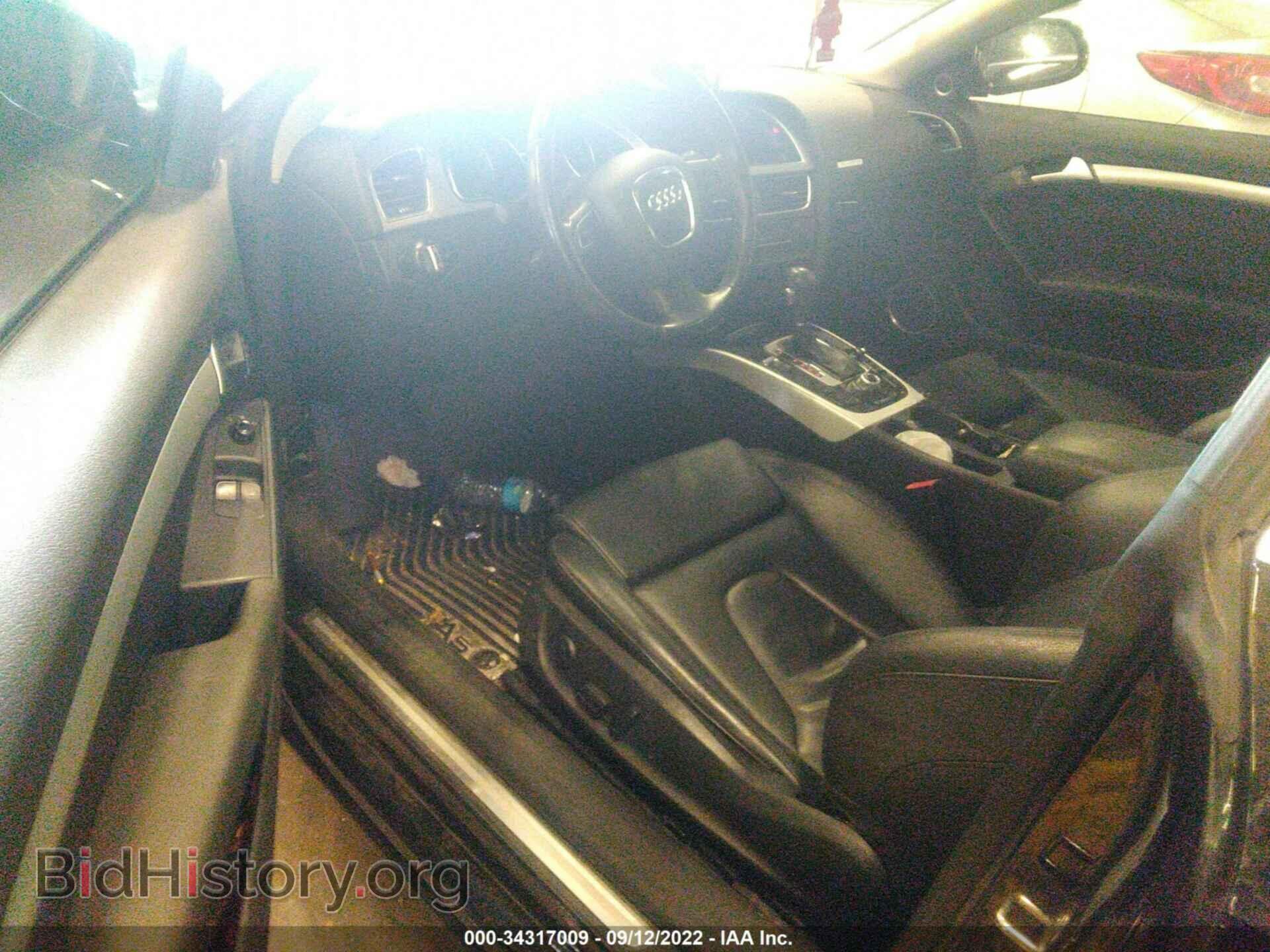 2010 AUDI A5 - VIN: WAULFAFR4AA075607 - Photo 4
