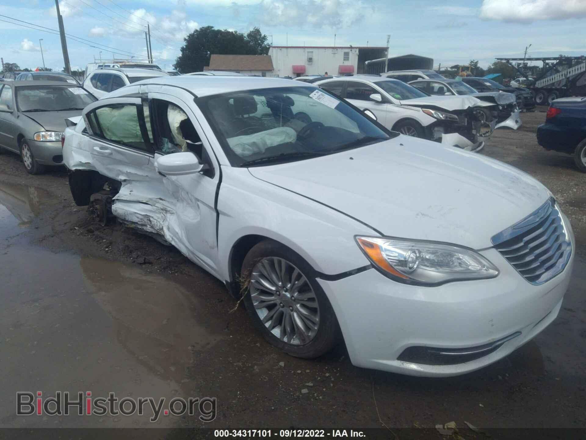 Фотография 1C3CCBAB0CN274021 - CHRYSLER 200 2012