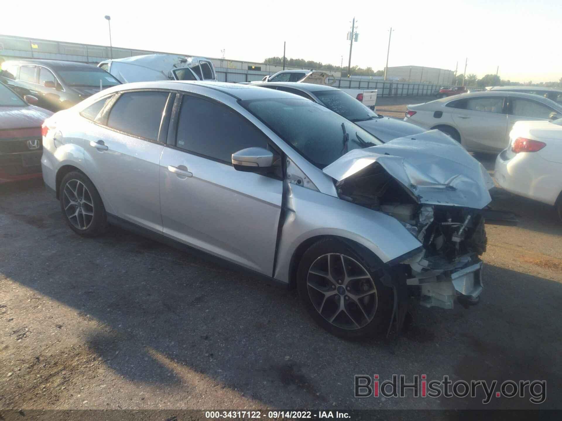 Photo 1FADP3H29HL237056 - FORD FOCUS 2017