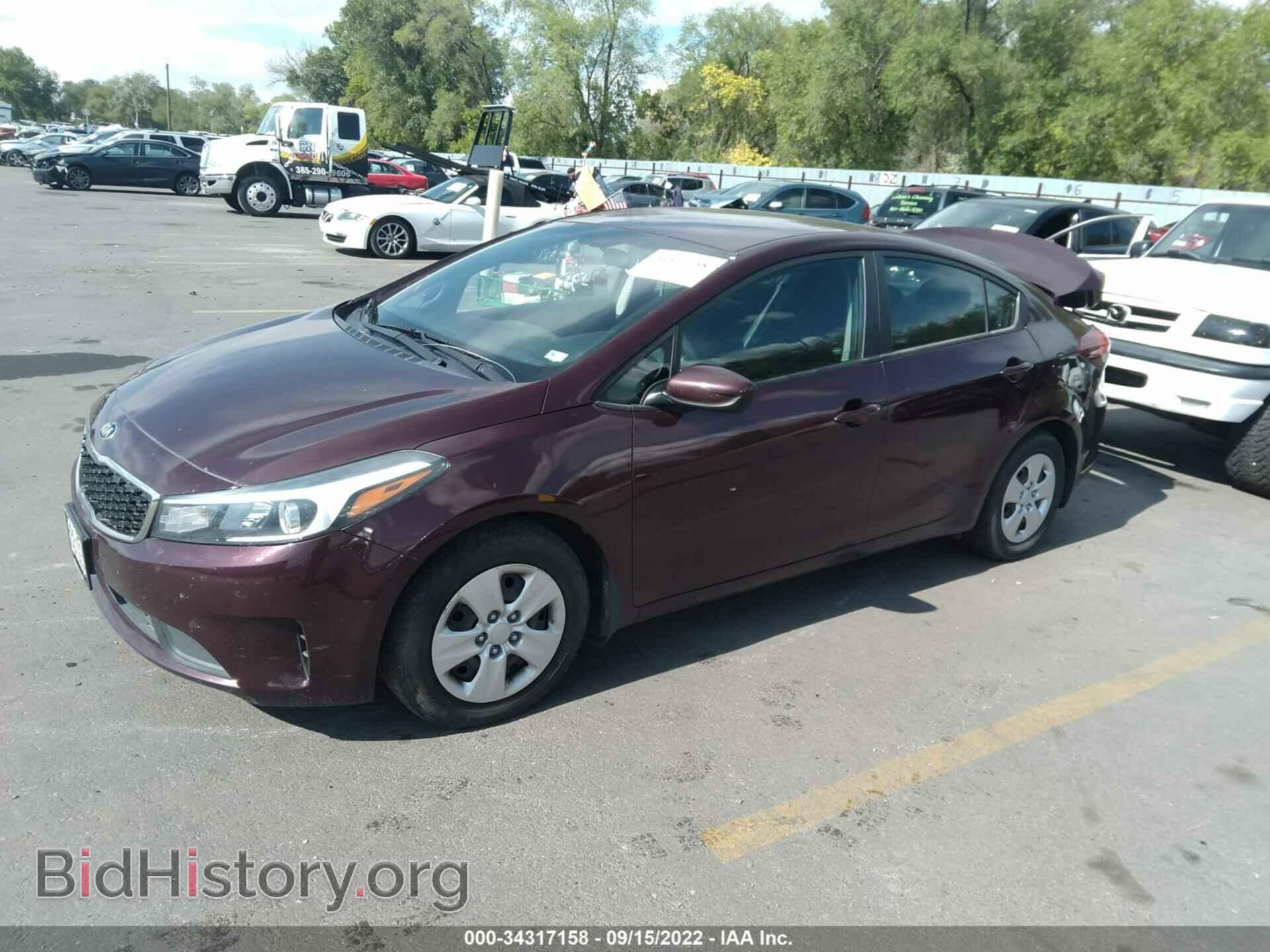 2017 KIA FORTE - VIN: 3KPFK4A78HE036352 - Photo 2