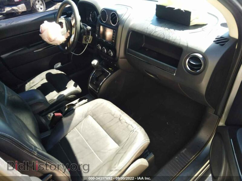 2012 Jeep COMPASS (VIN 1C4NJDCB6CD571805) — фото 5 из 12