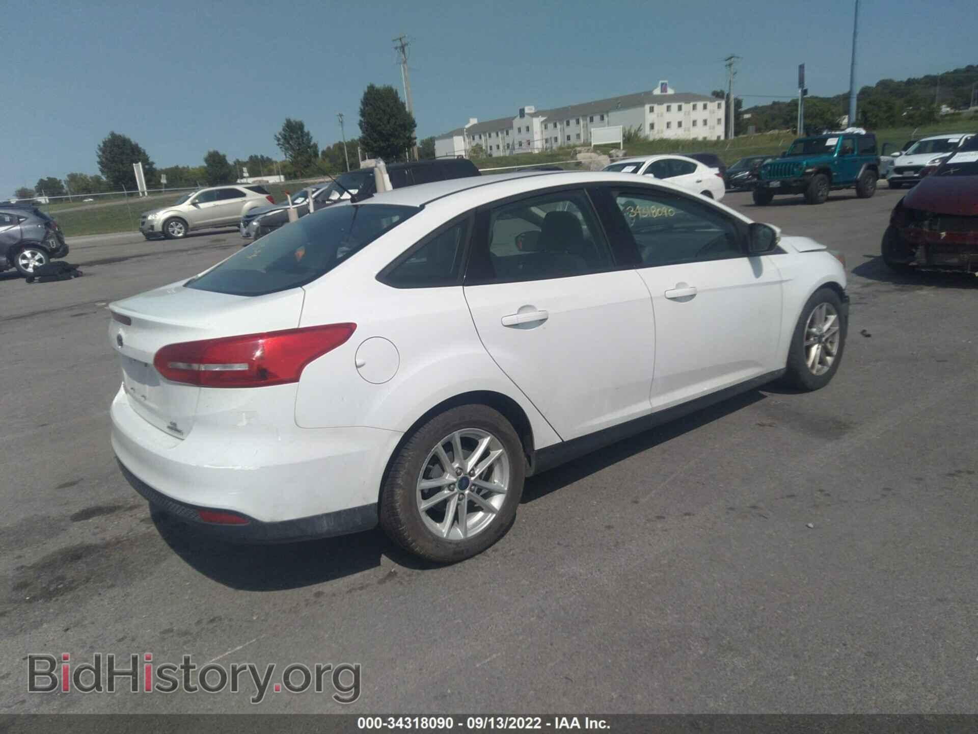 2016 FORD FOCUS - VIN: 1FADP3F29GL230061 - Photo 4