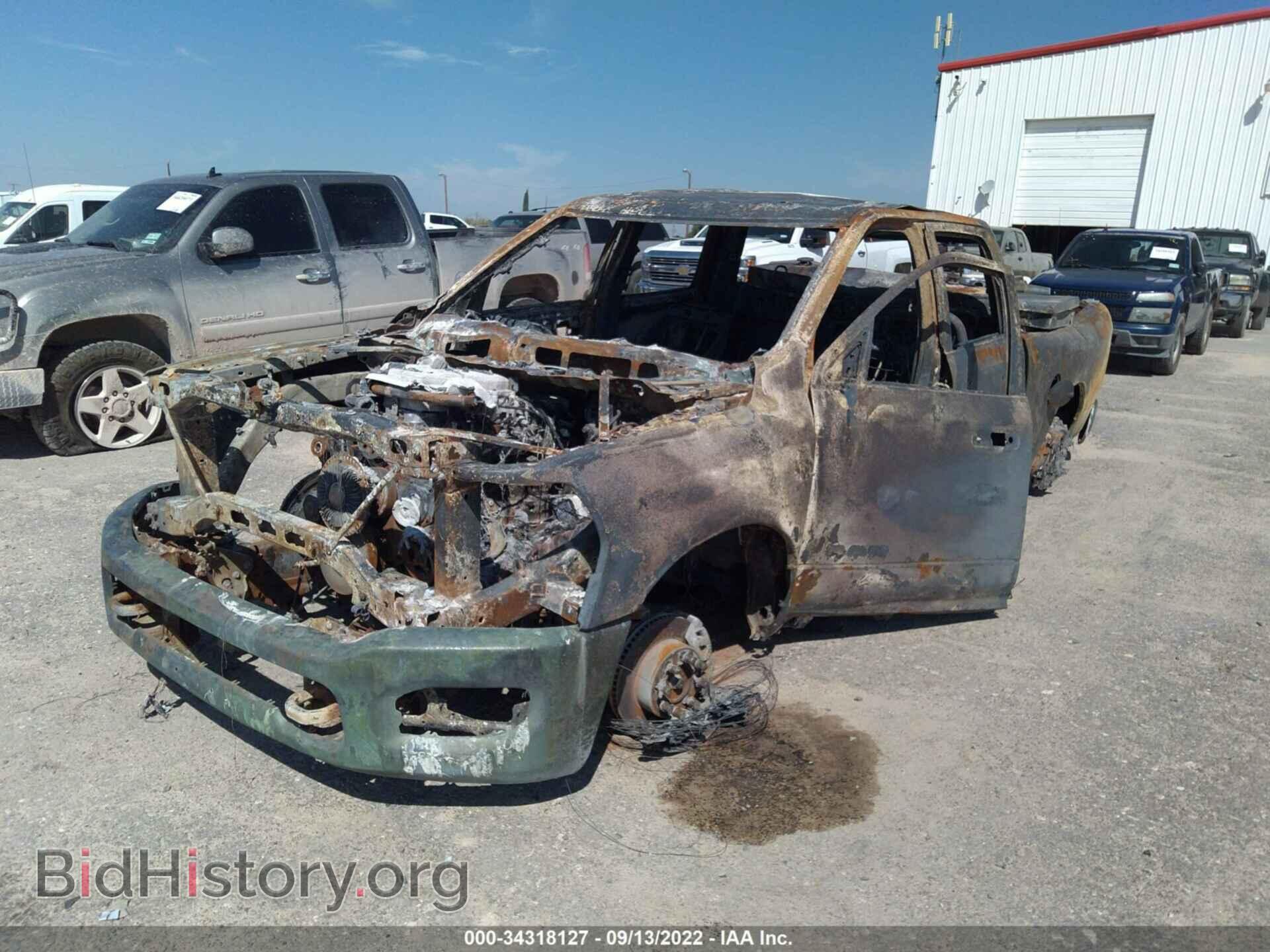 2022 RAM 2500 - VIN: 3C6UR5DL8NG201695 - Фото 6