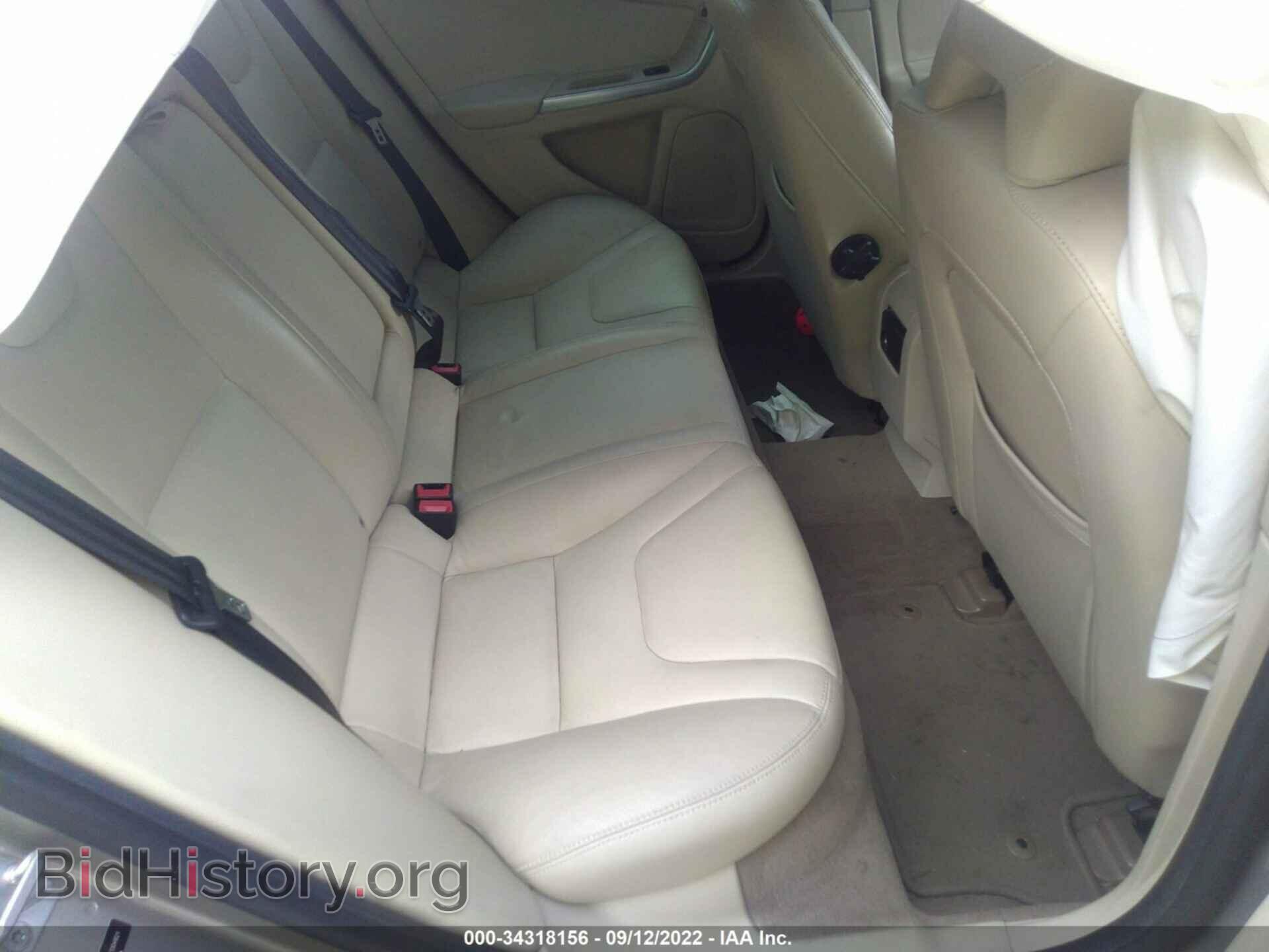 2015 VOLVO S60 - VIN: YV140MFD2F1304821 - Фото 8