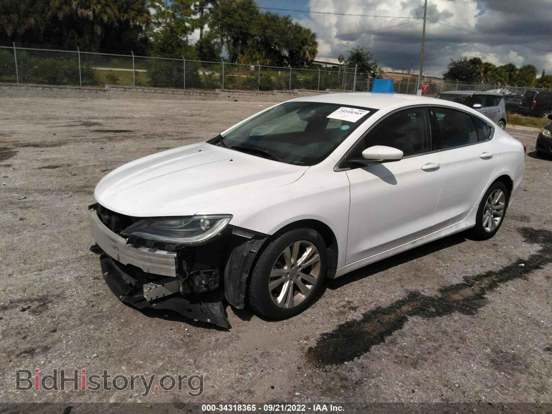 2015 CHRYSLER 200 - VIN: 1C3CCCAB0FN744445 - Фото 2
