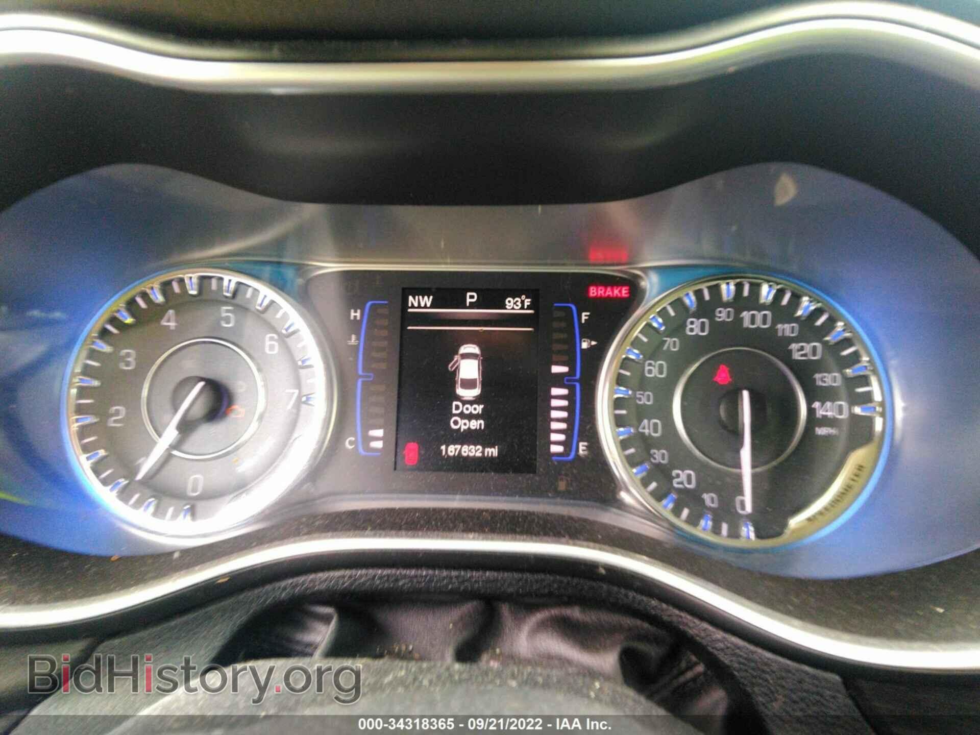 2015 CHRYSLER 200 - VIN: 1C3CCCAB0FN744445 - Фото 7