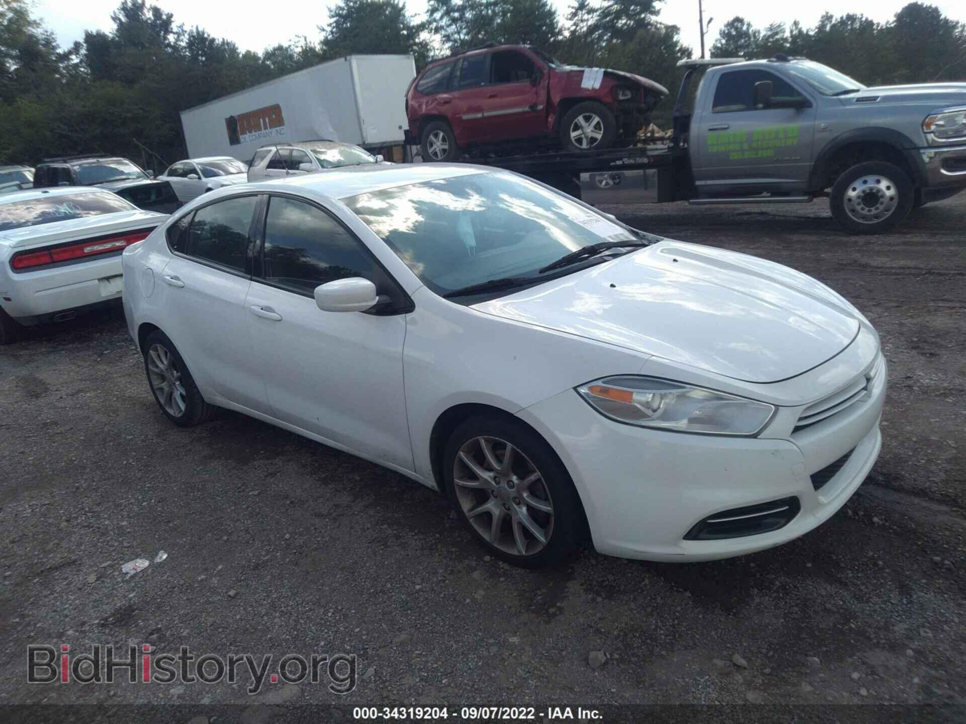 Photo 1C3CDFBA3DD233142 - DODGE DART 2013