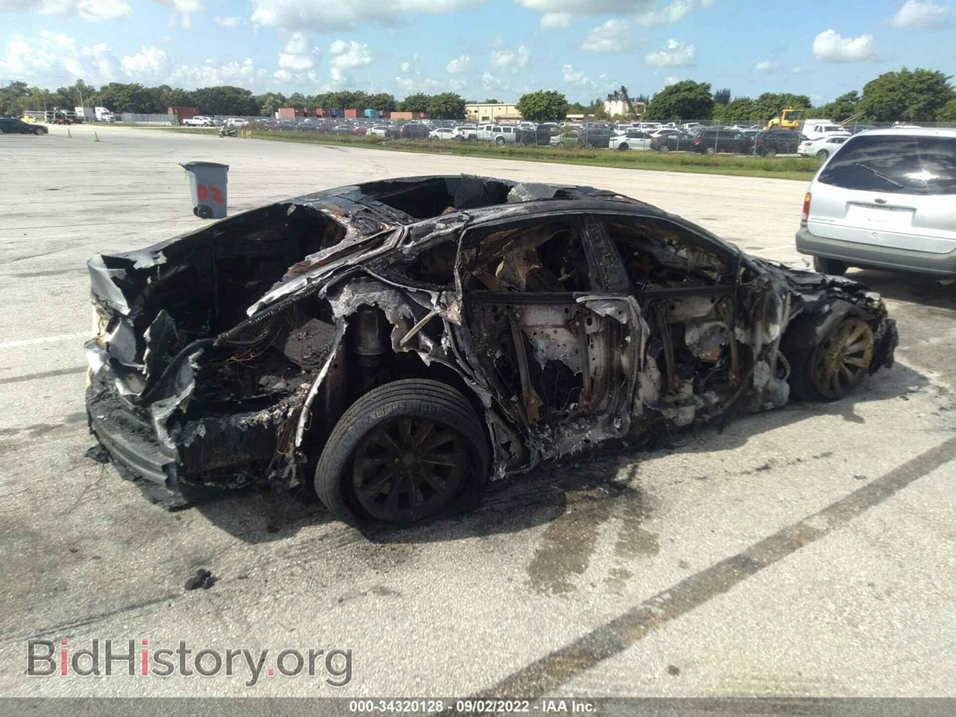 2020 TESLA MODEL S - VIN: 5YJSA1E26LF356416 - Photo 4