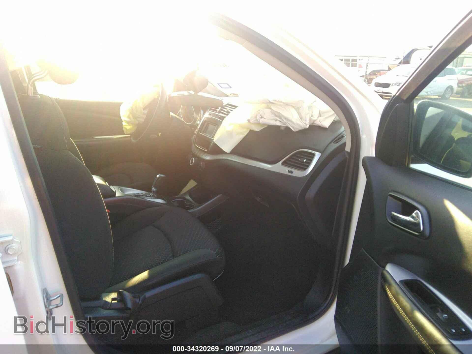 2019 DODGE JOURNEY - VIN: 3C4PDCAB1KT868535 - Photo 5