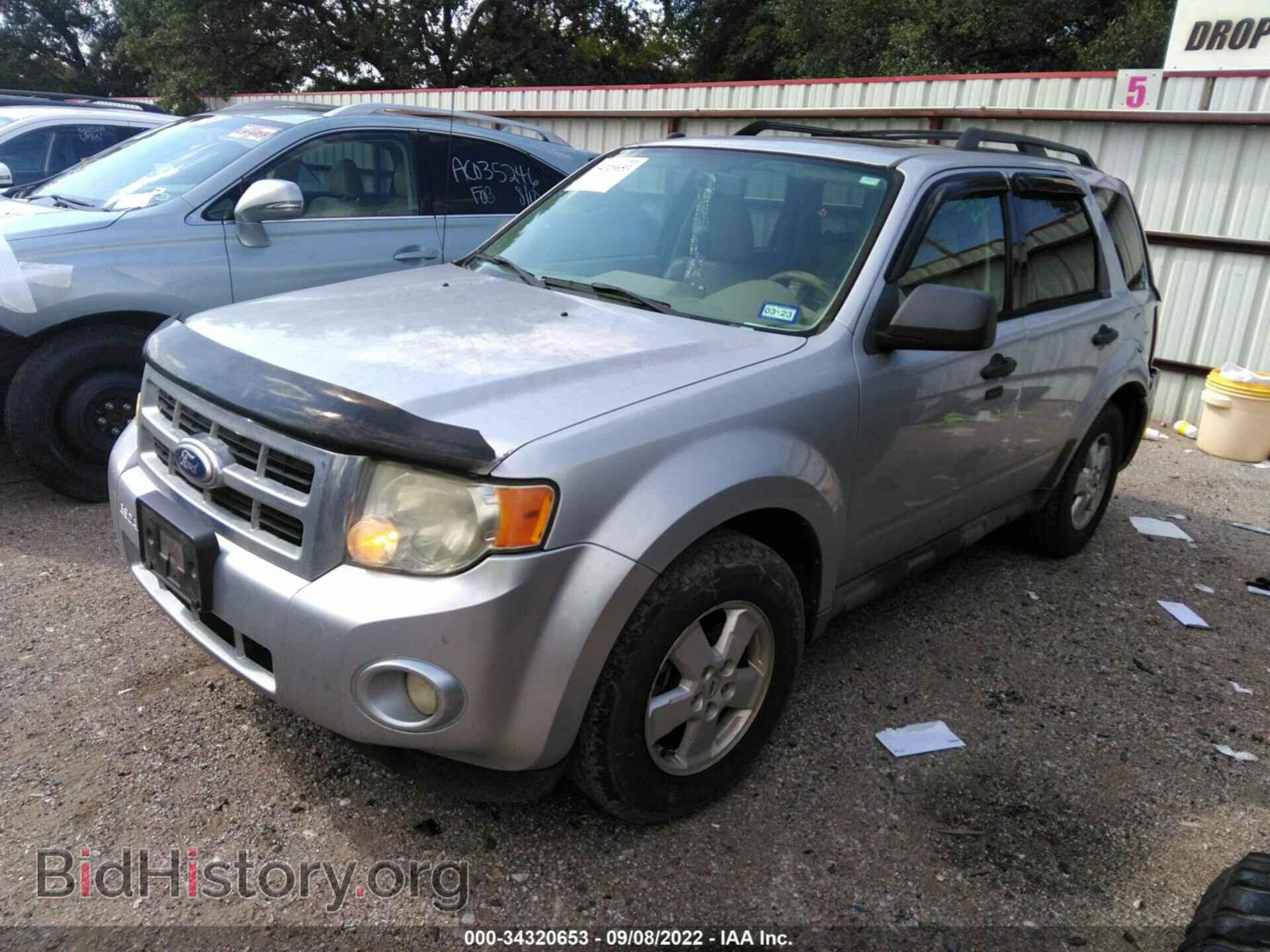 2010 FORD ESCAPE - VIN: 1FMCU0DG5AKD10963 - Фото 2