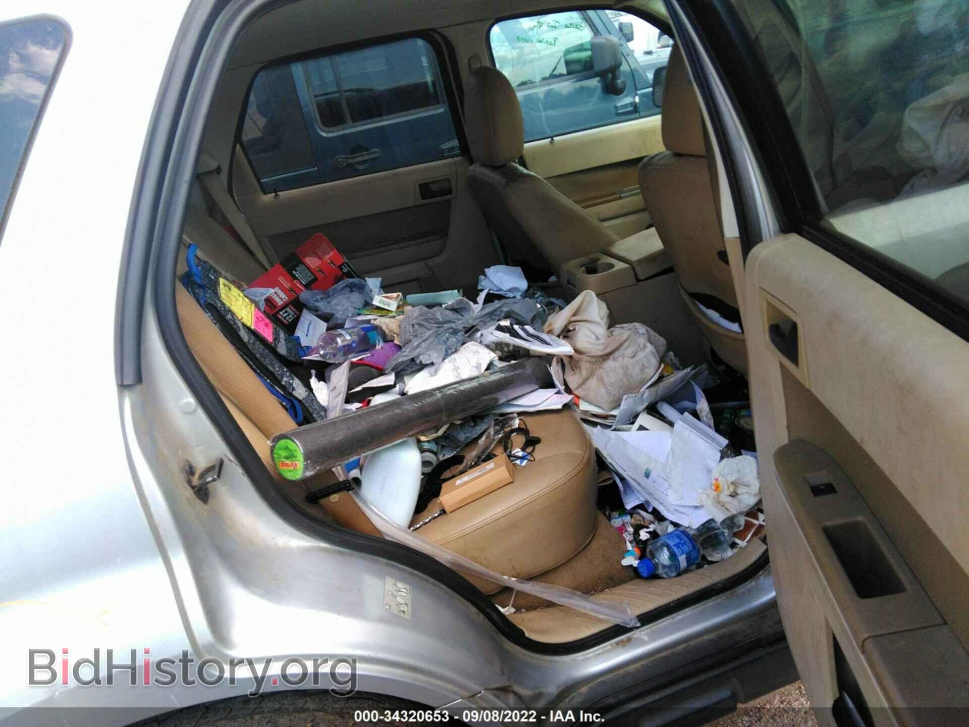 2010 FORD ESCAPE - VIN: 1FMCU0DG5AKD10963 - Фото 8