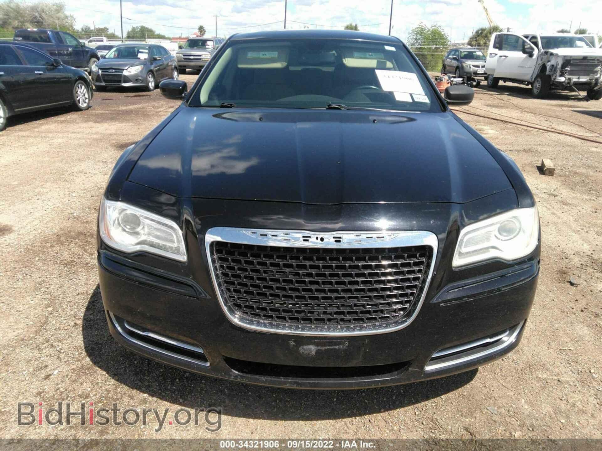 2012 CHRYSLER 300 - VIN: 2C3CCAAG7CH245968 - Фото 6