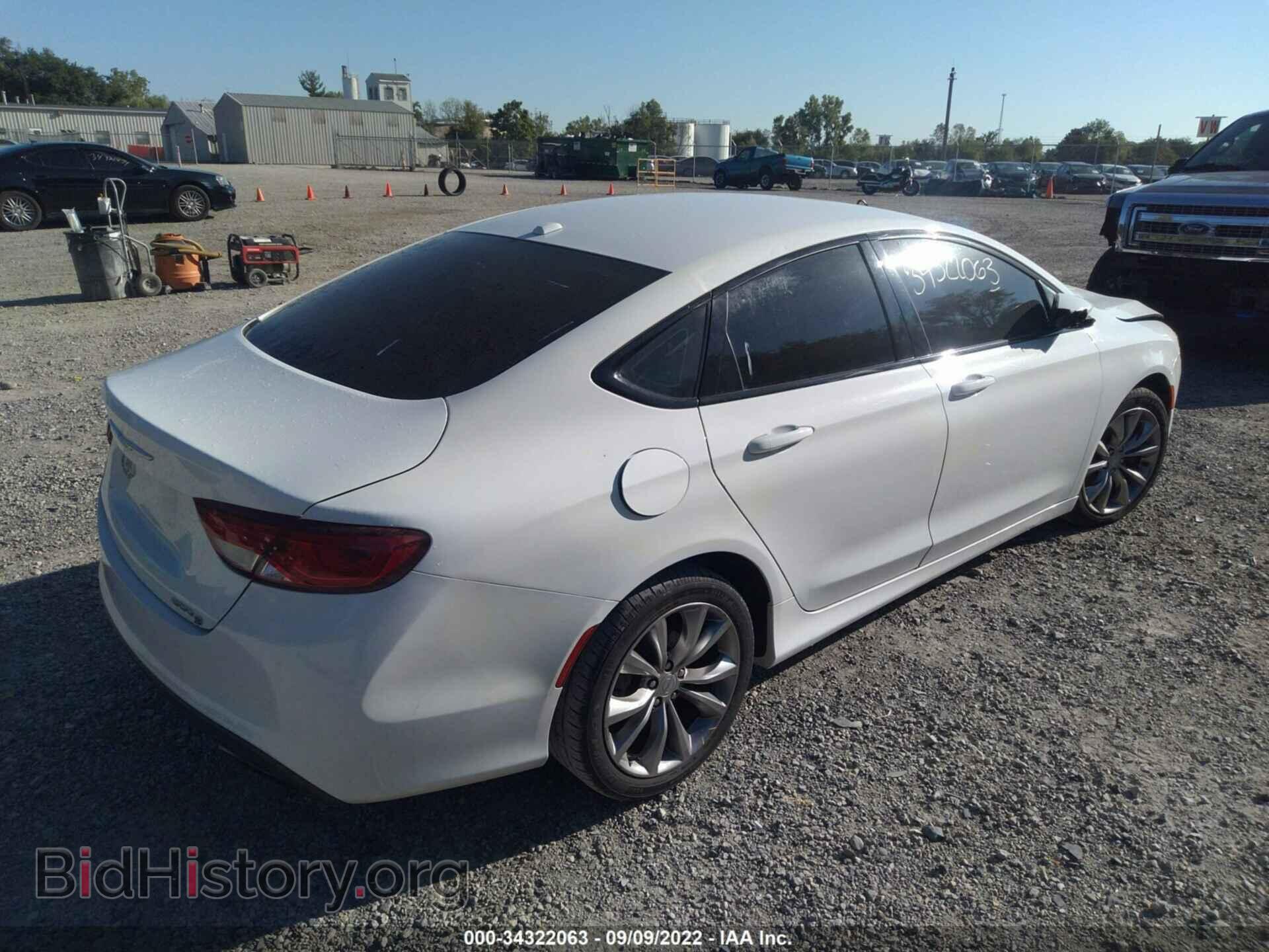 2016 CHRYSLER 200 - VIN: 1C3CCCBB3GN125371 - Фото 4