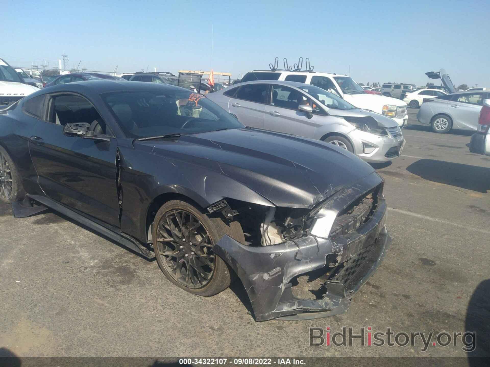 Photo 1FA6P8TH3H5266817 - FORD MUSTANG 2017