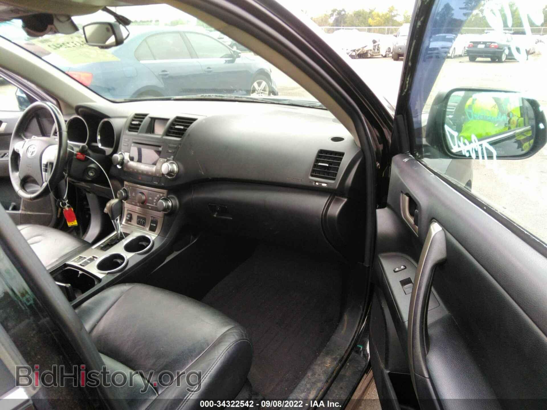 2011 TOYOTA HIGHLANDER - VIN: 5TDBK3EHXBS066834 - Фото 5