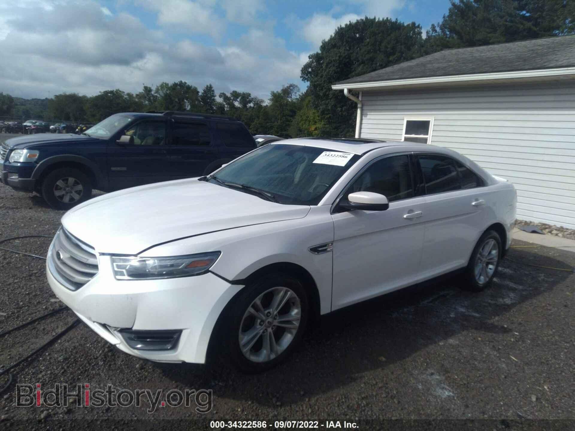 2013 FORD TAURUS - VIN: 1FAHP2E82DG112908 - Фото 2