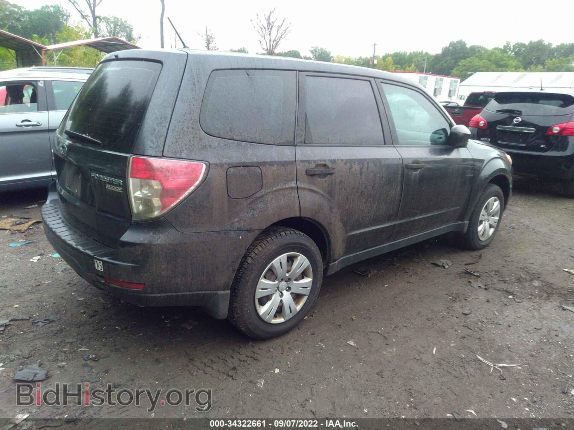 2011 SUBARU FORESTER - VIN: JF2SHAACXBH736546 - Фото 4