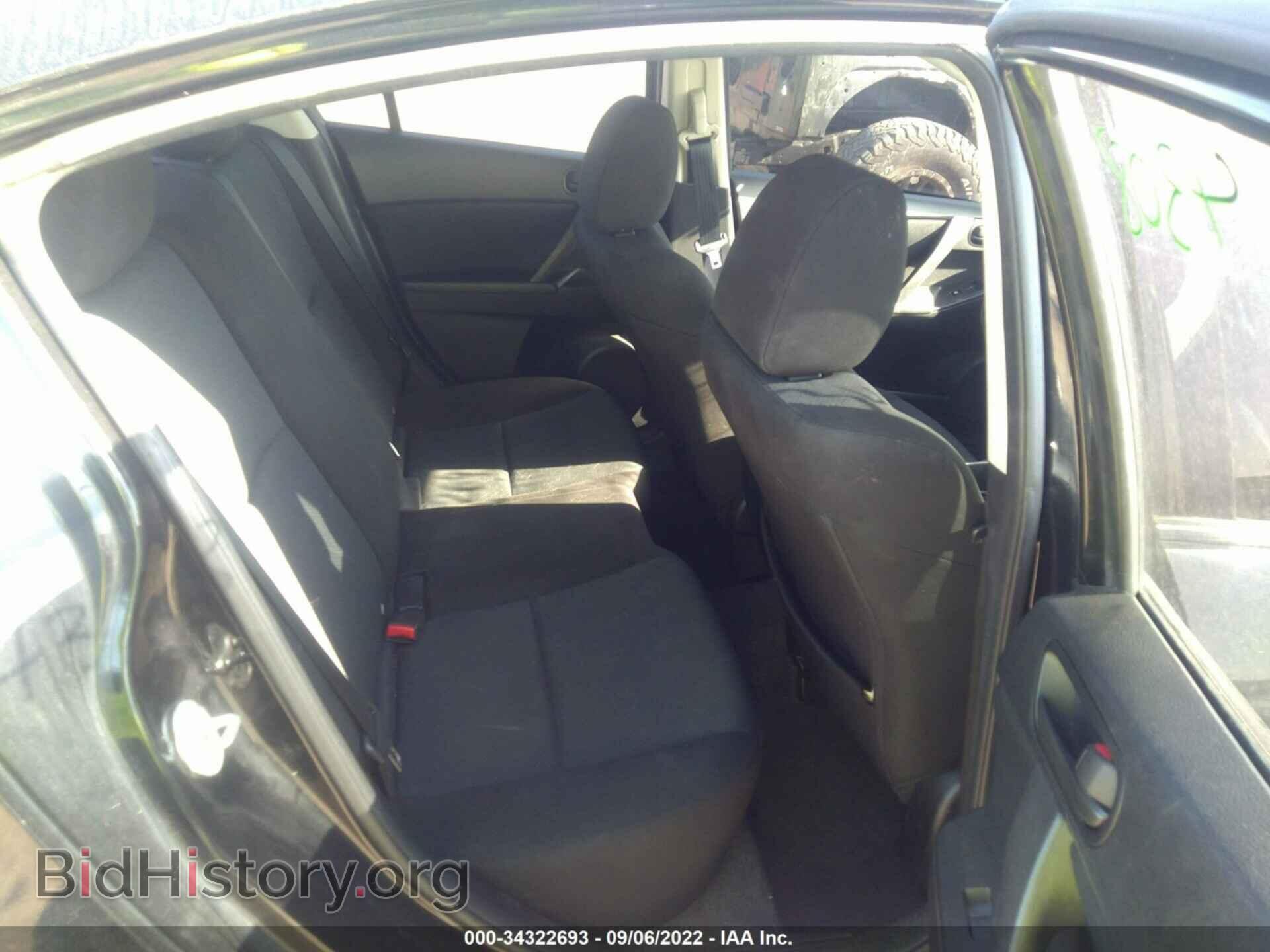 2011 MAZDA MAZDA3 - VIN: JM1BL1UF3B1494632 - Фото 8