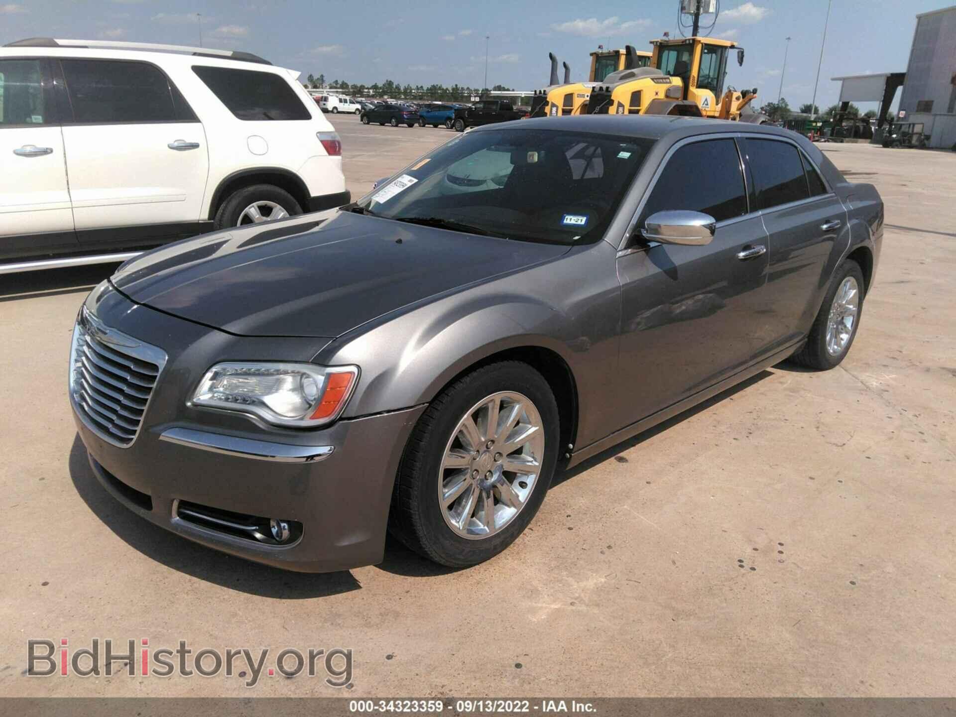 2012 CHRYSLER 300 - VIN: 2C3CCACG2CH199821 - Photo 2