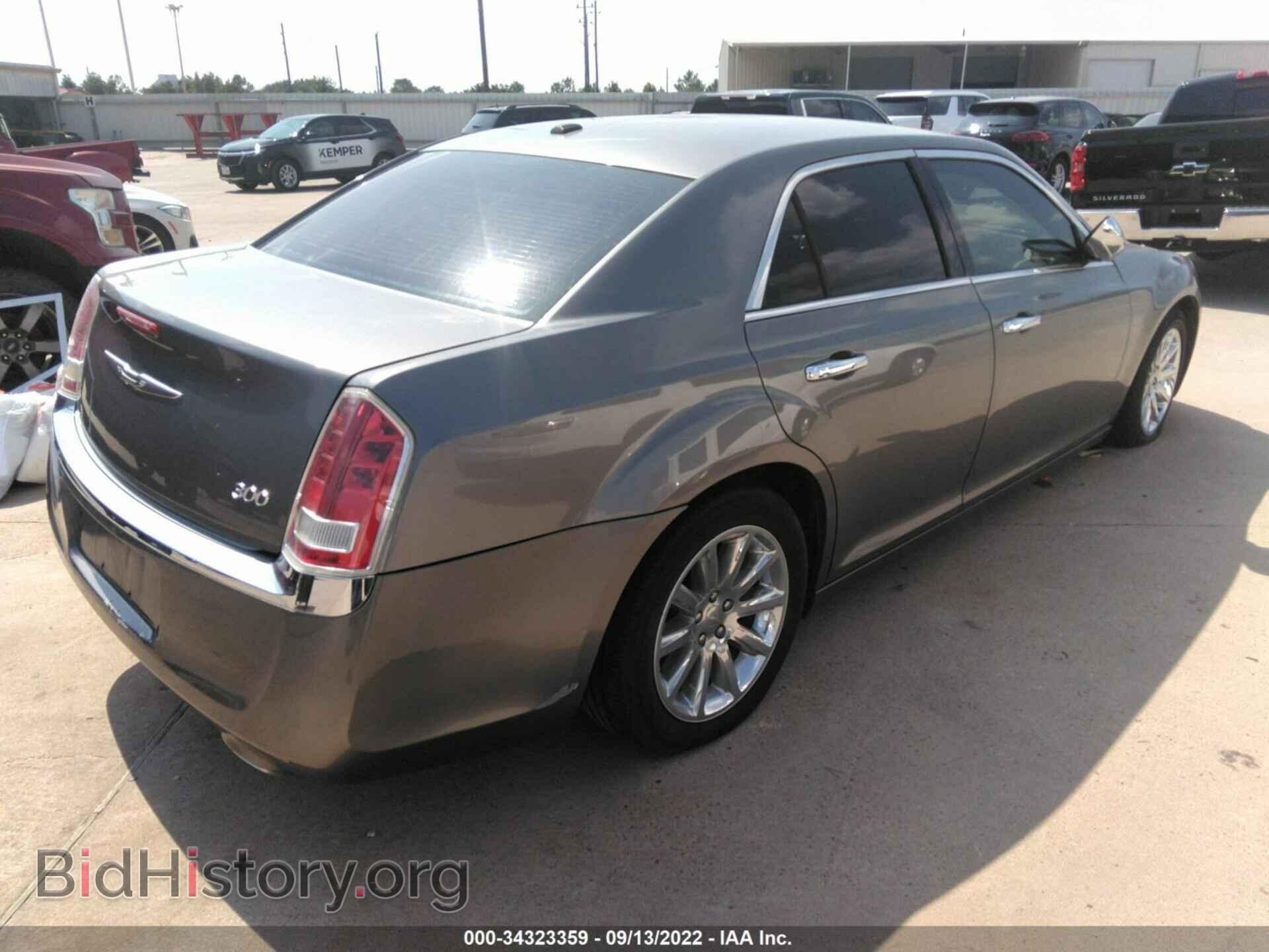 2012 CHRYSLER 300 - VIN: 2C3CCACG2CH199821 - Photo 4