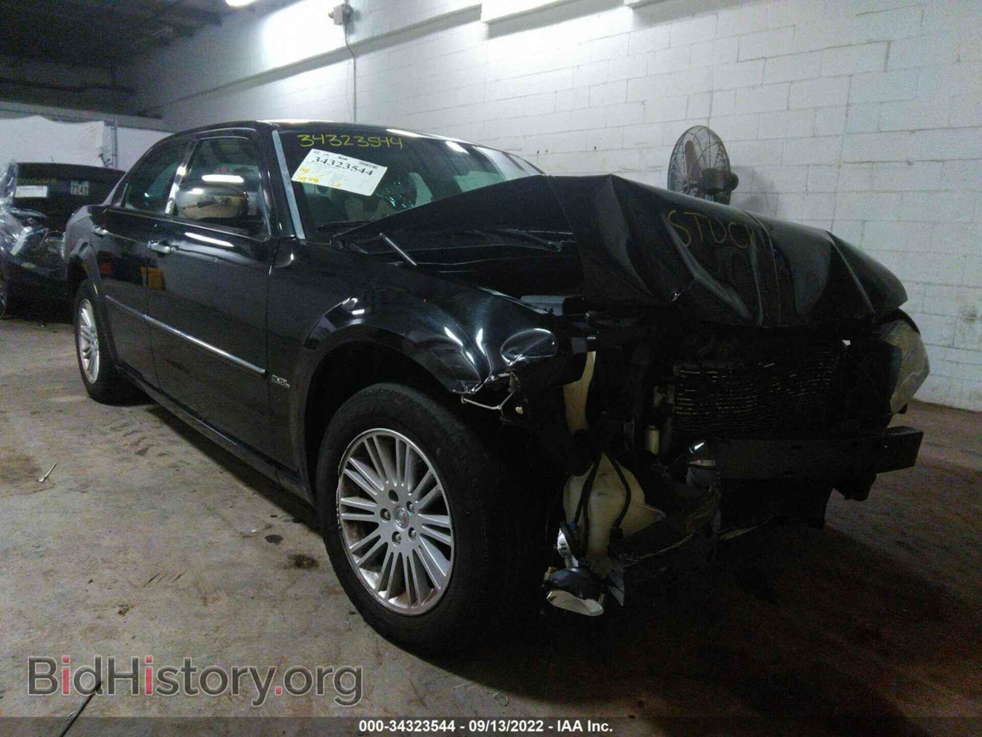 Photo 2C3CA5CV1AH297490 - CHRYSLER 300 2010