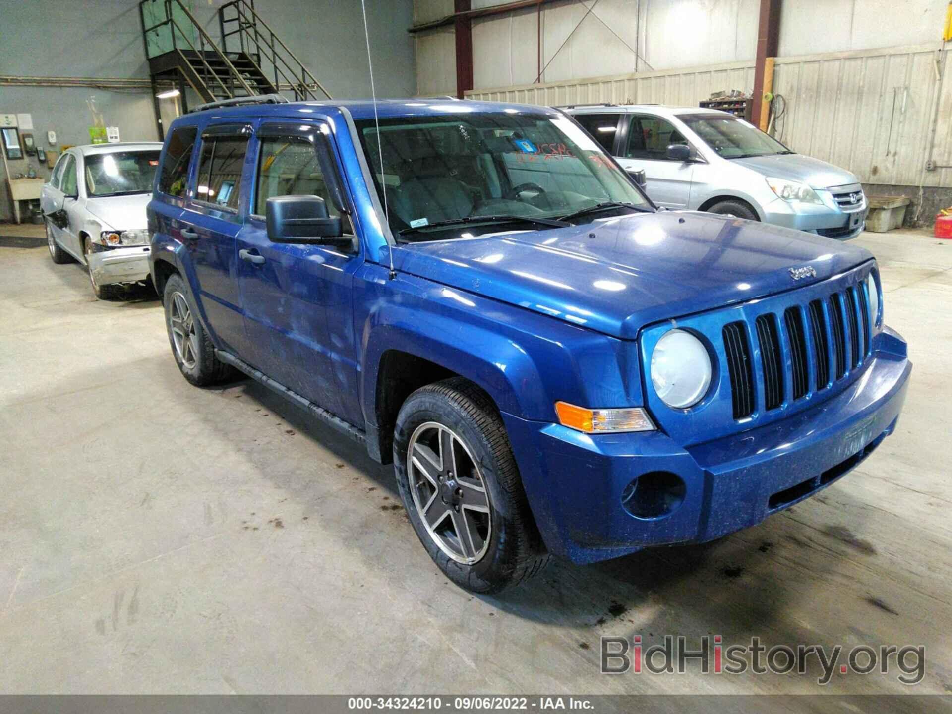 Photo 1J4FF28B89D152618 - JEEP PATRIOT 2009