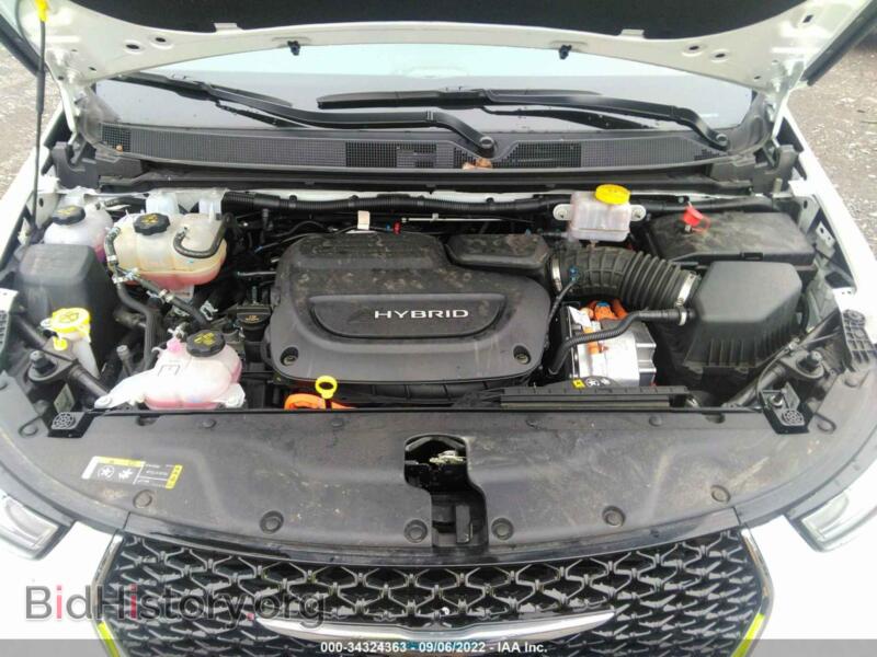 2021 Chrysler PACIFICA (VIN 2C4RC1L74MR591507) — photo 10 of 12